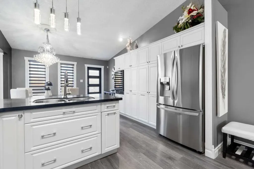7810 Michaelis Boulevard Grande Prairie AB T8W 2H5