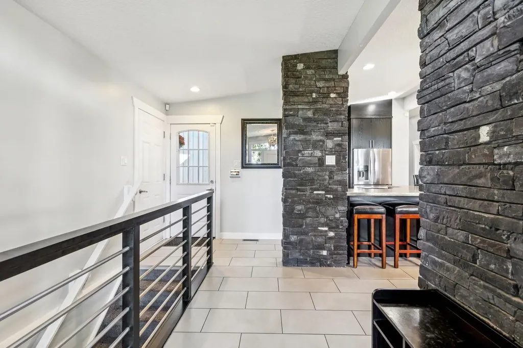 724 Willacy Drive SE Calgary AB T2J2B1