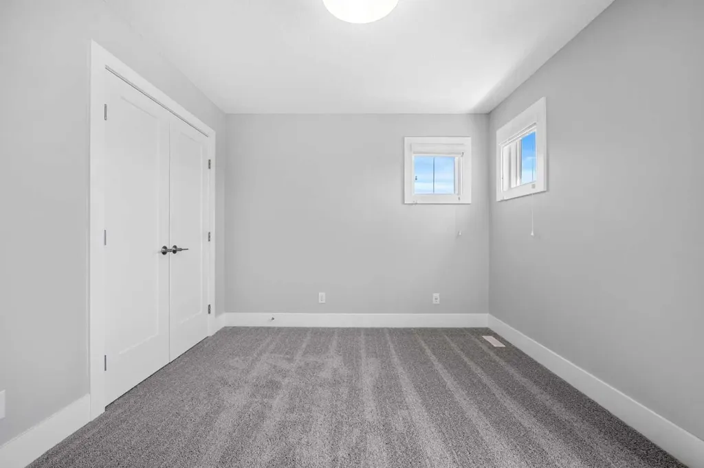107 Sage Bluff Green NW Calgary AB T3R 0X9