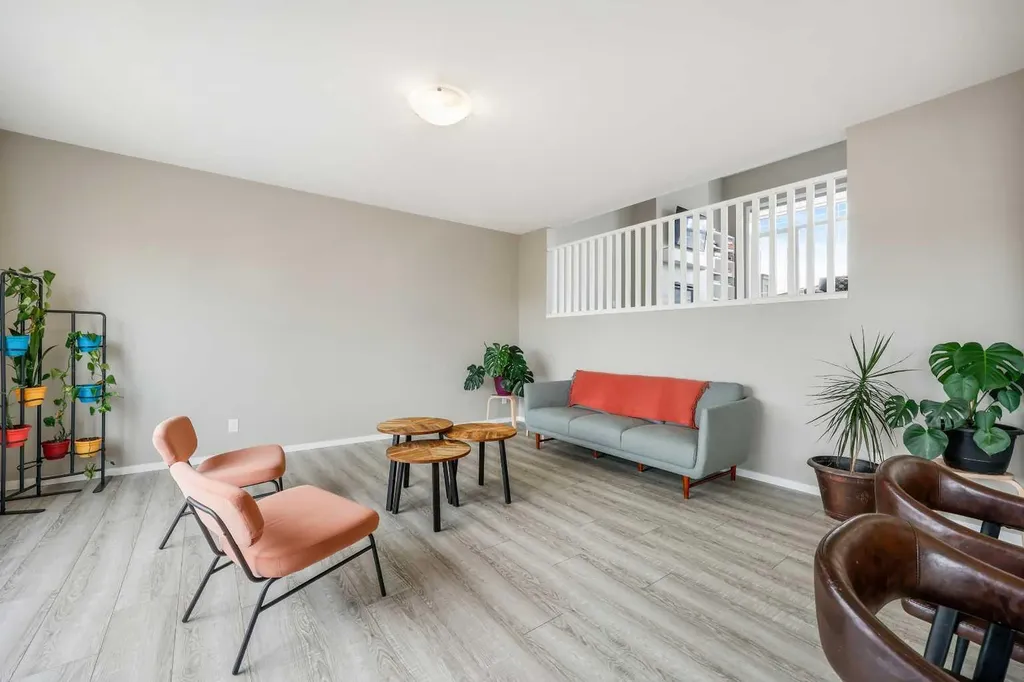 142 Yorkstone Way SW Calgary AB T2X 4S2