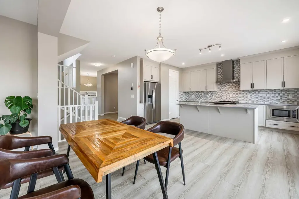 142 Yorkstone Way SW Calgary AB T2X 4S2
