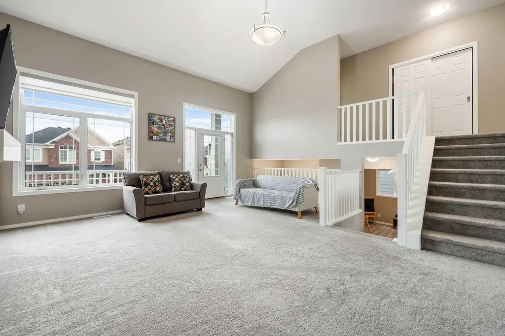142 Yorkstone Way SW Calgary AB T2X 4S2