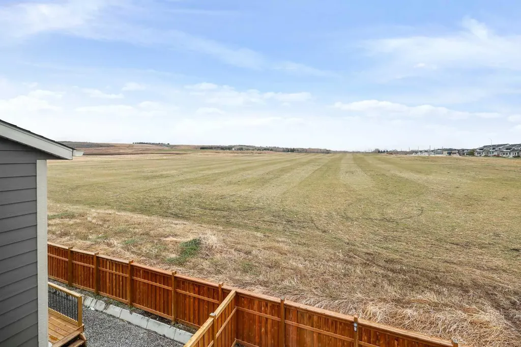 142 Yorkstone Way SW Calgary AB T2X 4S2
