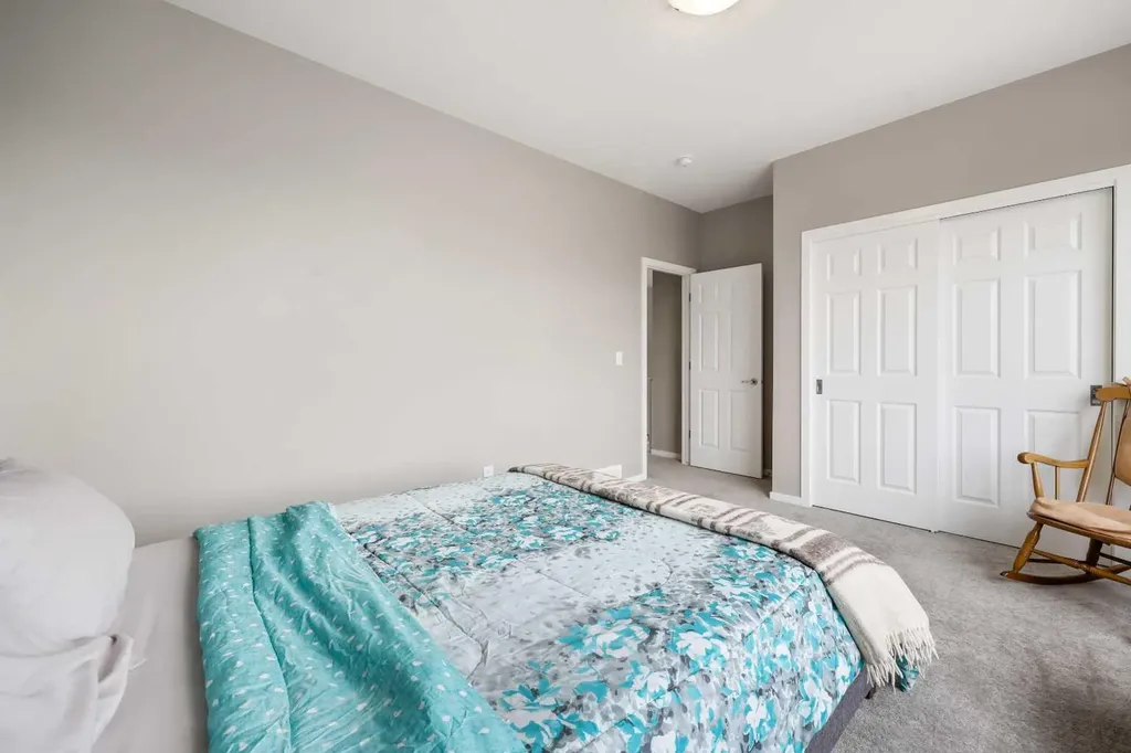 142 Yorkstone Way SW Calgary AB T2X 4S2
