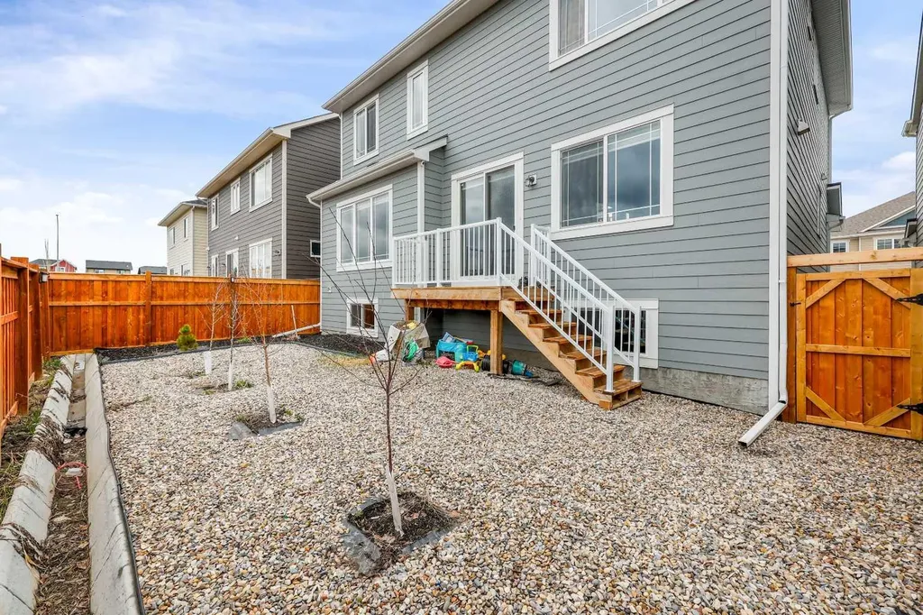 142 Yorkstone Way SW Calgary AB T2X 4S2