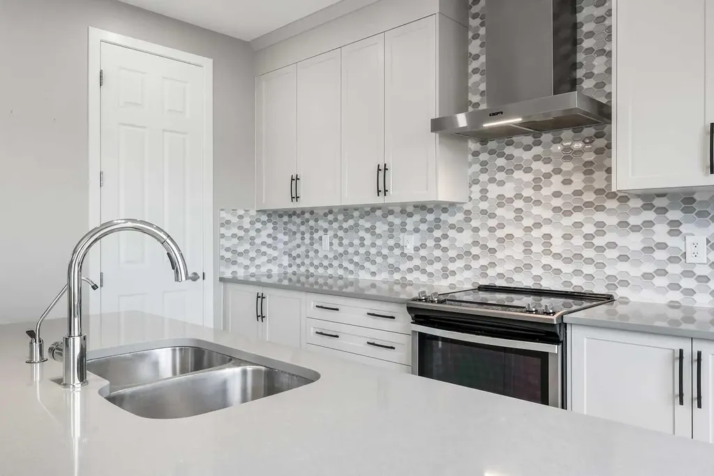 142 Yorkstone Way SW Calgary AB T2X 4S2