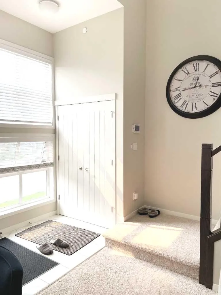 124 Howse Avenue NE Calgary AB T3P 0W1