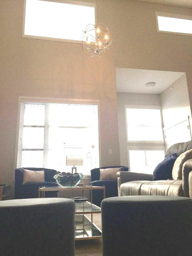 124 Howse Avenue NE Calgary AB T3P 0W1