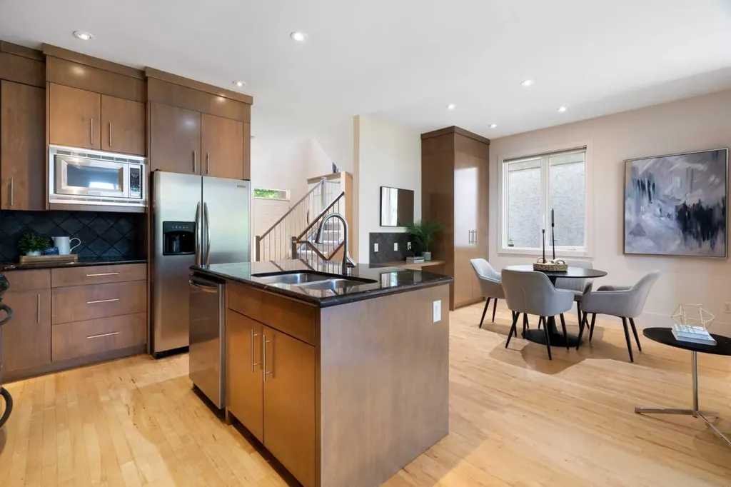 515 9 Street NE Calgary AB T2E 4K4