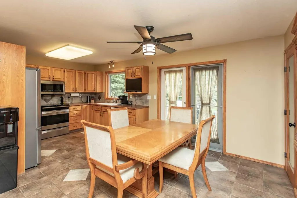25, 41124 Range Road 282 Rural Lacombe County AB T4L 2N3