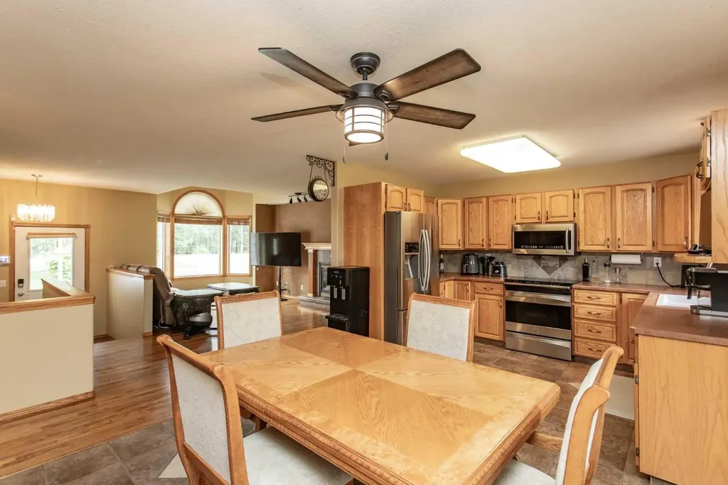 25, 41124 Range Road 282 Rural Lacombe County AB T4L 2N3