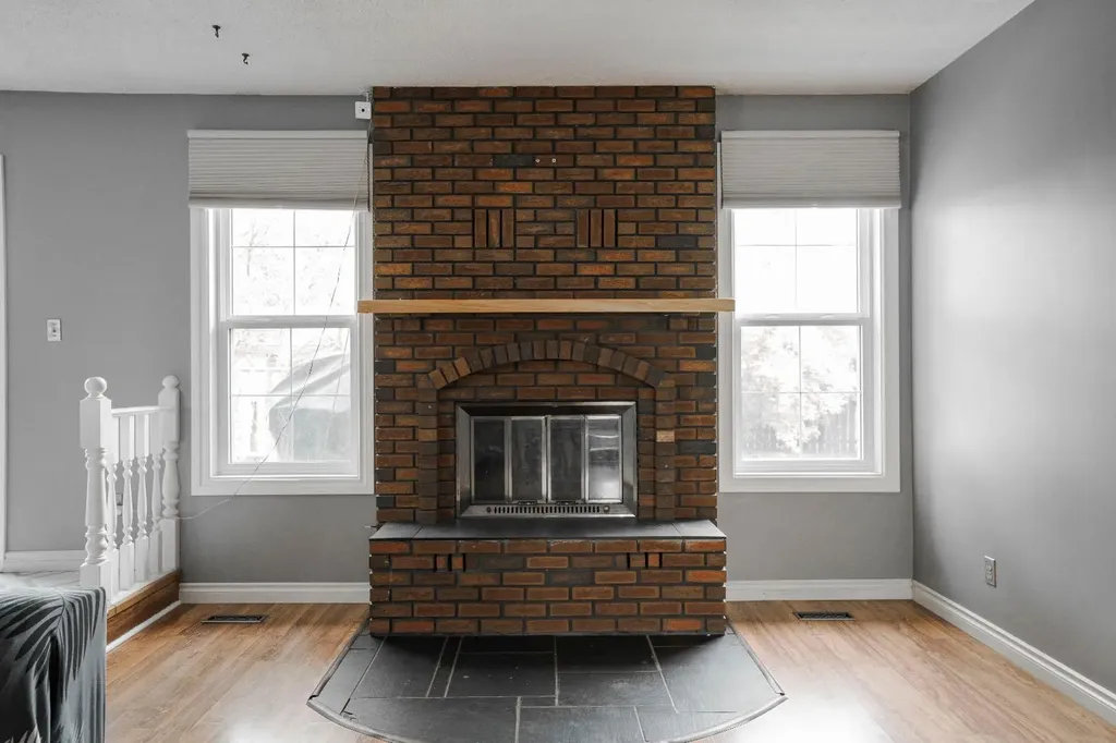 106 Cruickshank Road Fort Mcmurray AB T9K1K6