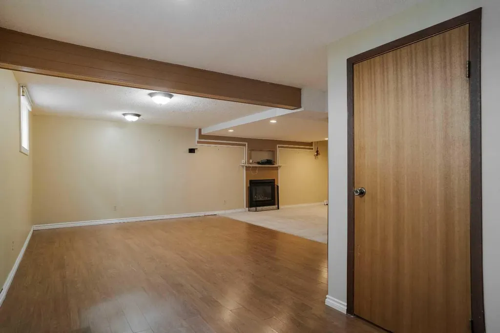 106 Cruickshank Road Fort Mcmurray AB T9K1K6