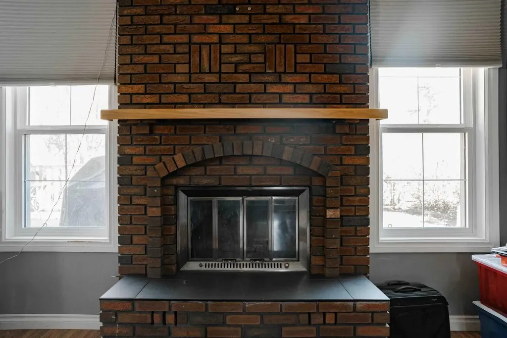 106 Cruickshank Road Fort Mcmurray AB T9K1K6