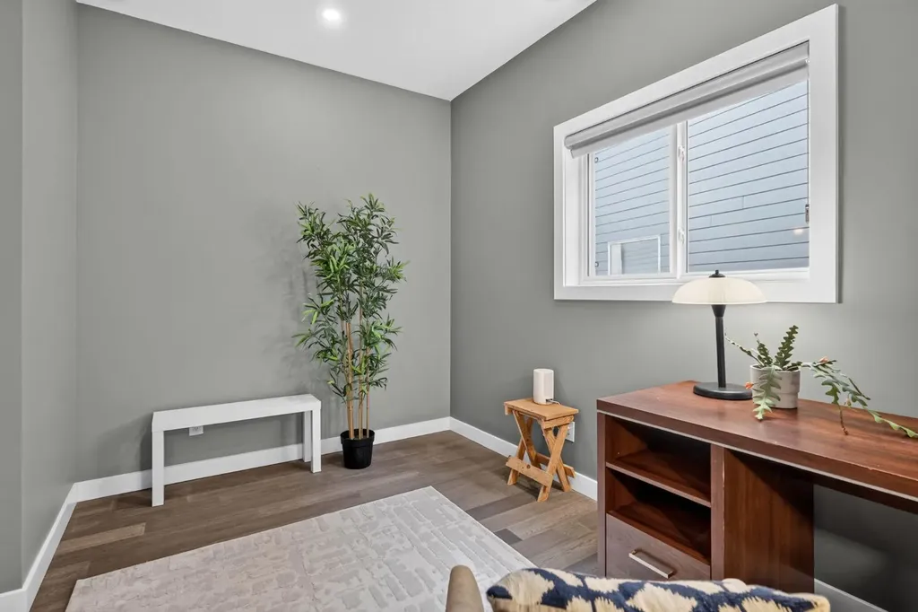 32 Legacy Cove SE Calgary AB T2X0Y7