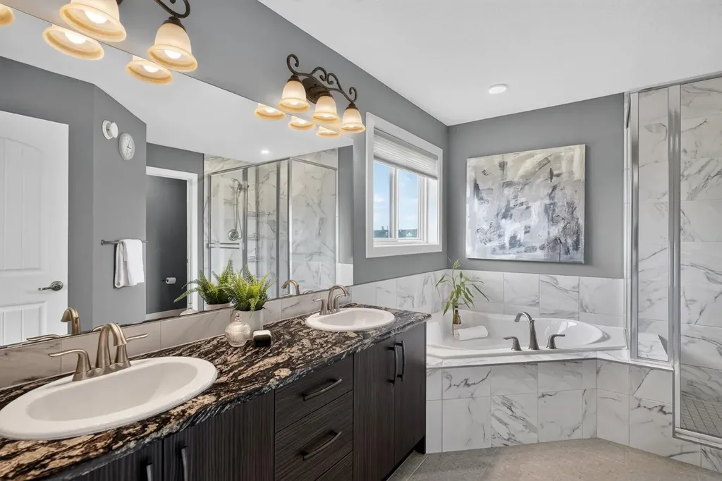 32 Legacy Cove SE Calgary AB T2X0Y7