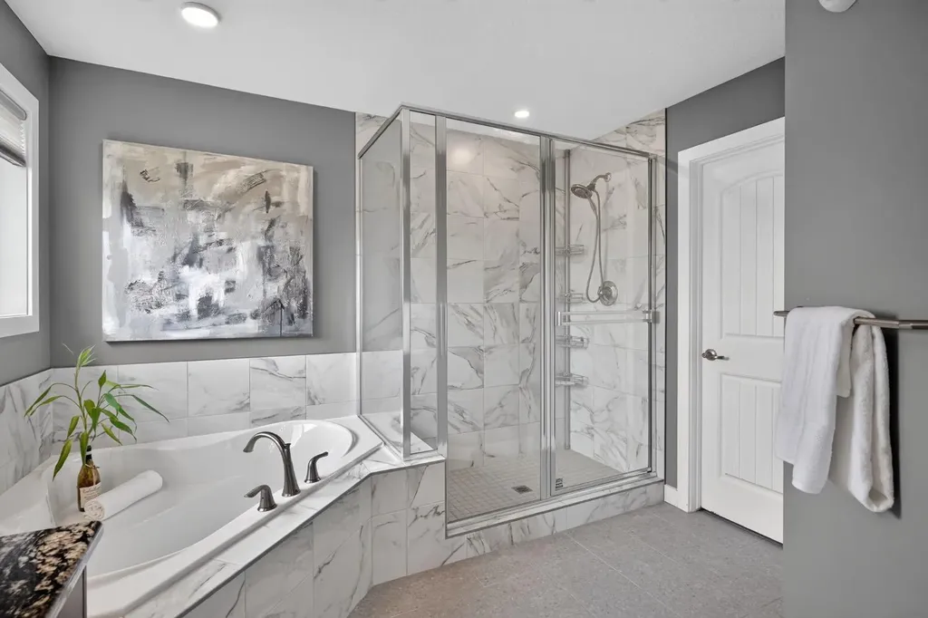 32 Legacy Cove SE Calgary AB T2X0Y7