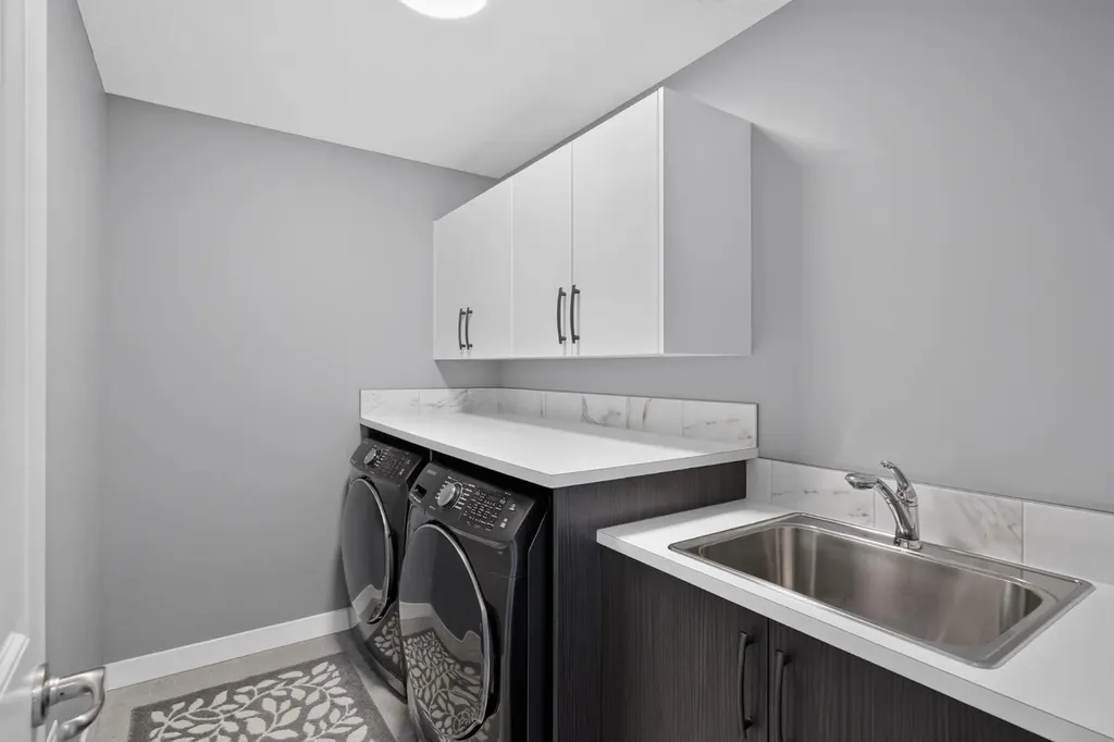 32 Legacy Cove SE Calgary AB T2X0Y7