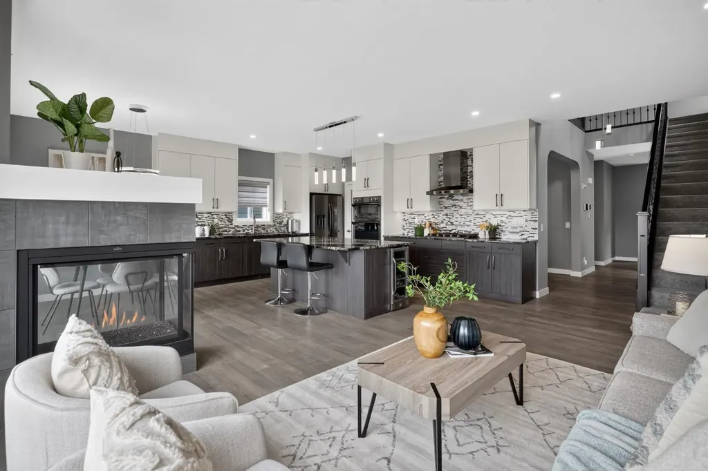 32 Legacy Cove SE Calgary AB T2X0Y7