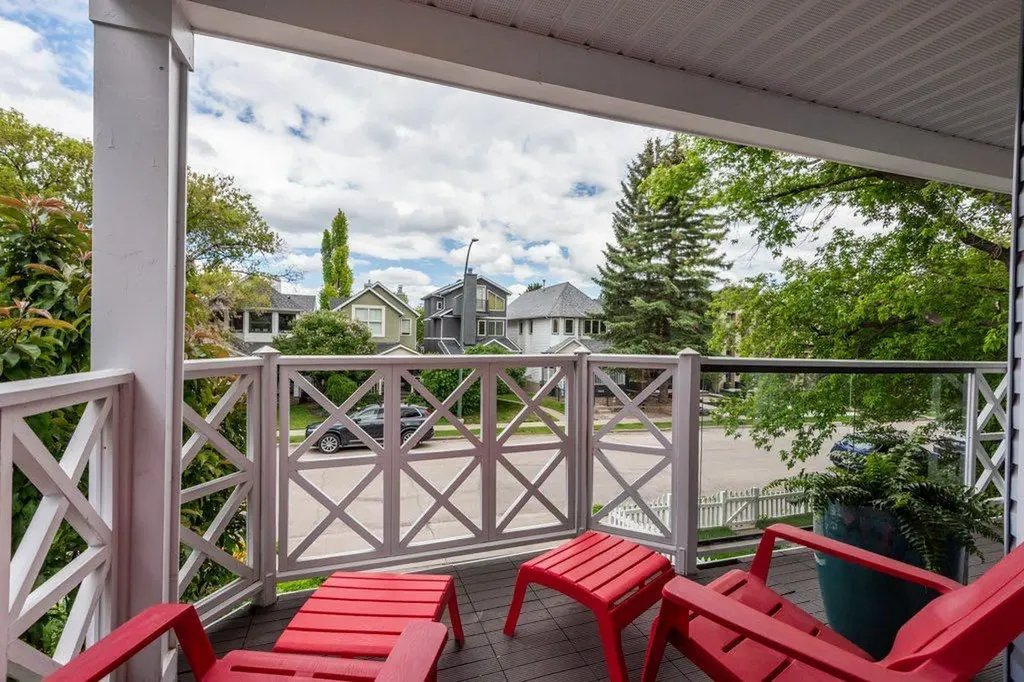3617 3 Street SW Calgary AB T2S1V6