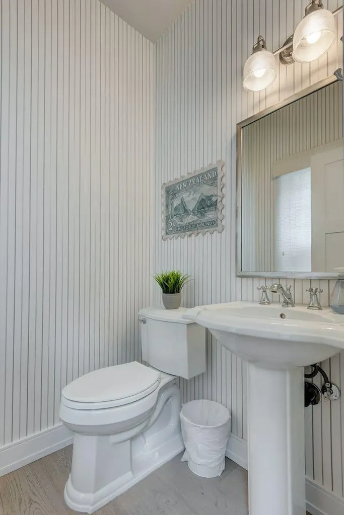 3617 3 Street SW Calgary AB T2S1V6
