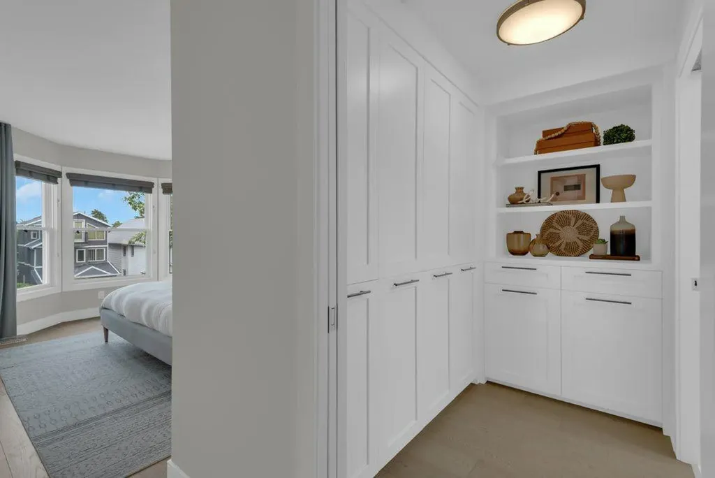 3617 3 Street SW Calgary AB T2S1V6