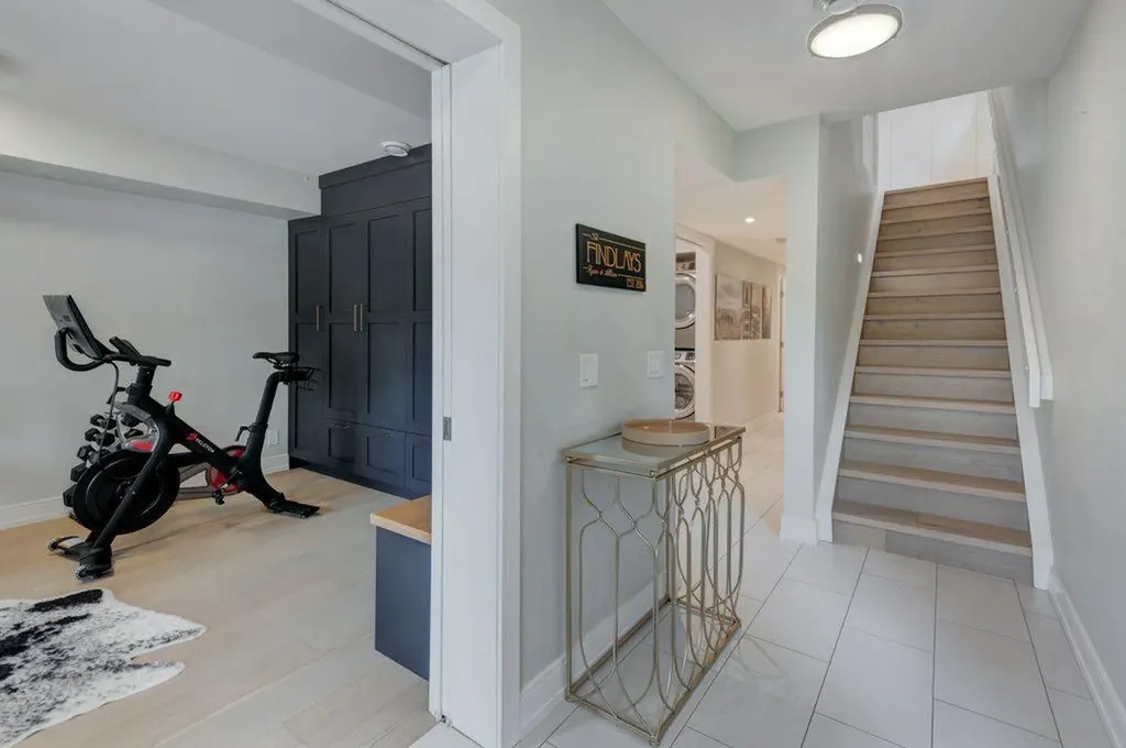 3617 3 Street SW Calgary AB T2S1V6