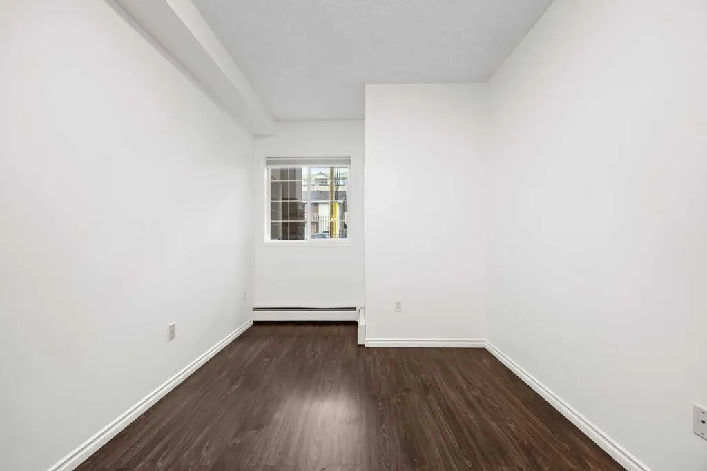 126 14 Avenue SW Calgary AB T2R 0L9