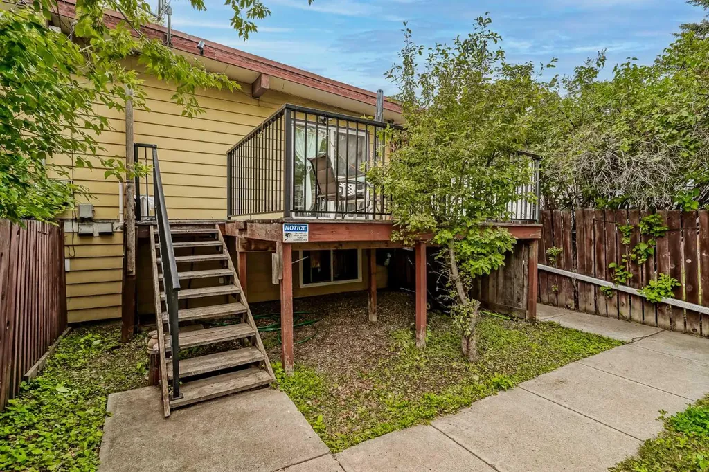 2240A 43 Street SE Calgary AB T2B 1H5