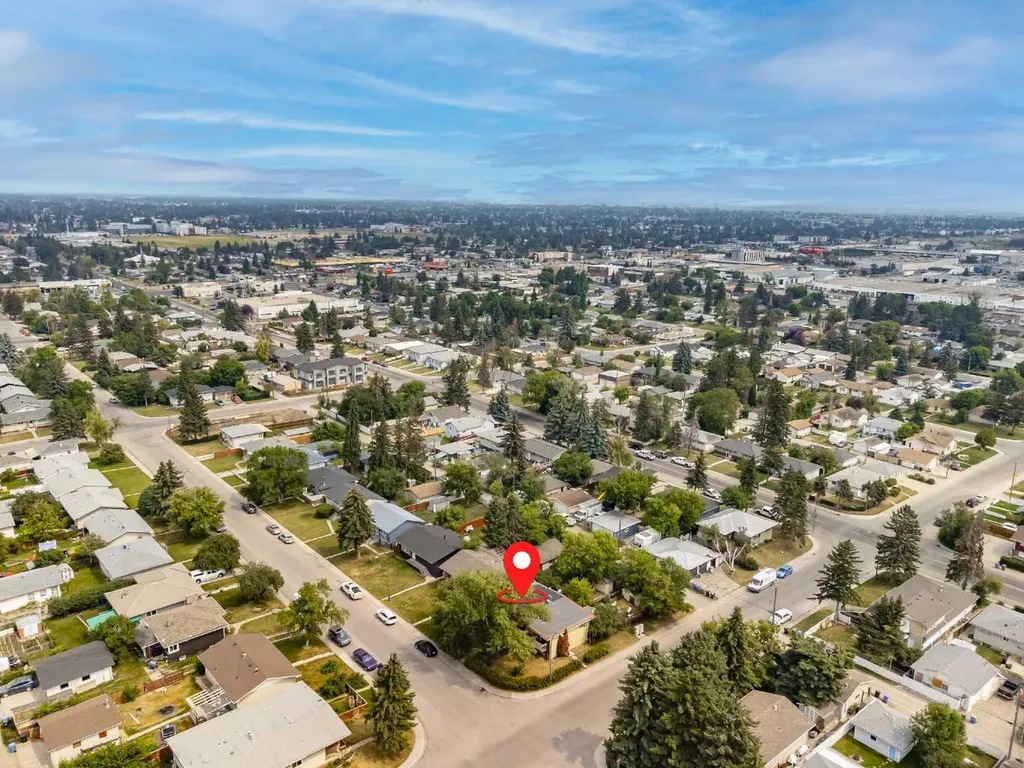 2240A 43 Street SE Calgary AB T2B 1H5