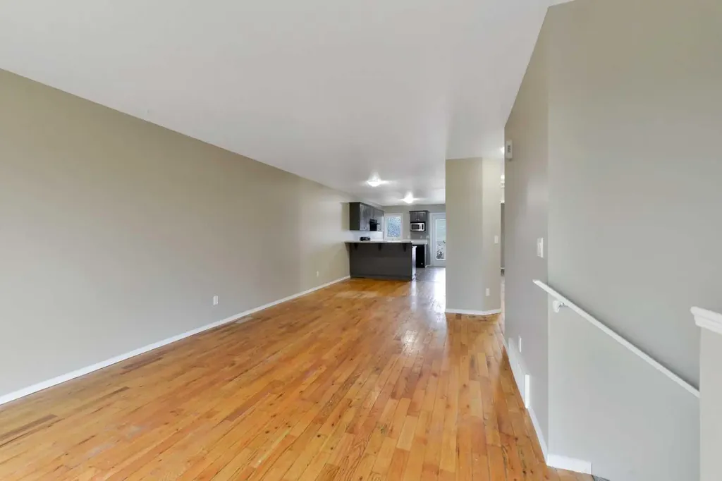 132 Kirkland Close Red Deer AB T4P 4A4
