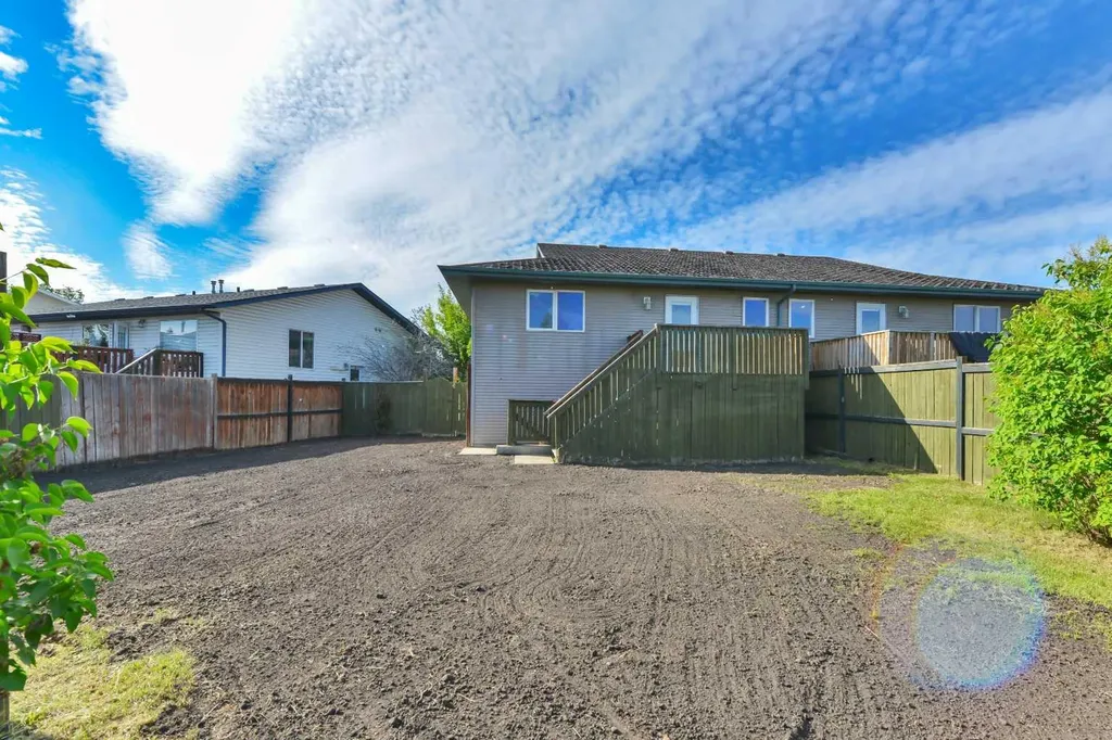 132 Kirkland Close Red Deer AB T4P 4A4