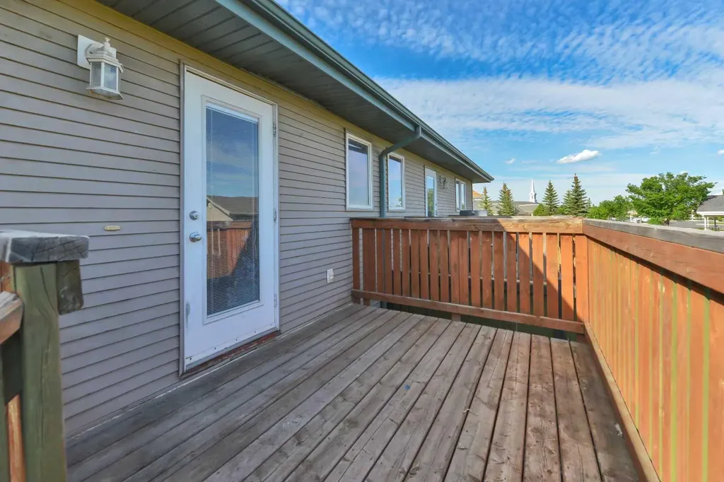 132 Kirkland Close Red Deer AB T4P 4A4