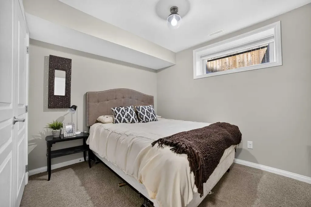 318 Twinriver Road W Lethbridge AB T1J 5B9