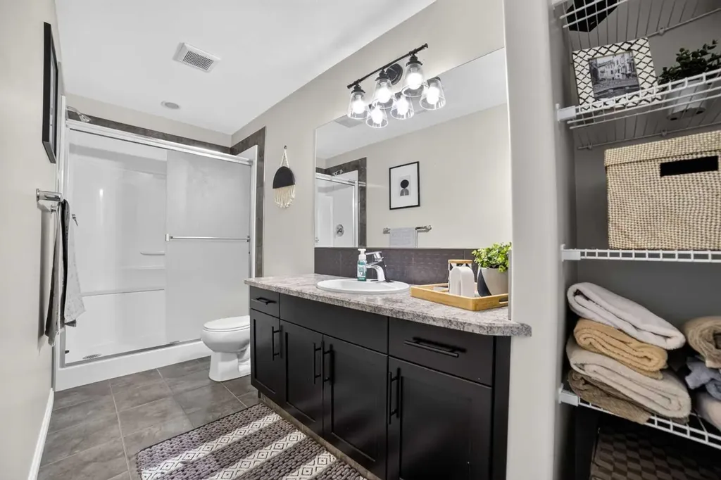 318 Twinriver Road W Lethbridge AB T1J 5B9