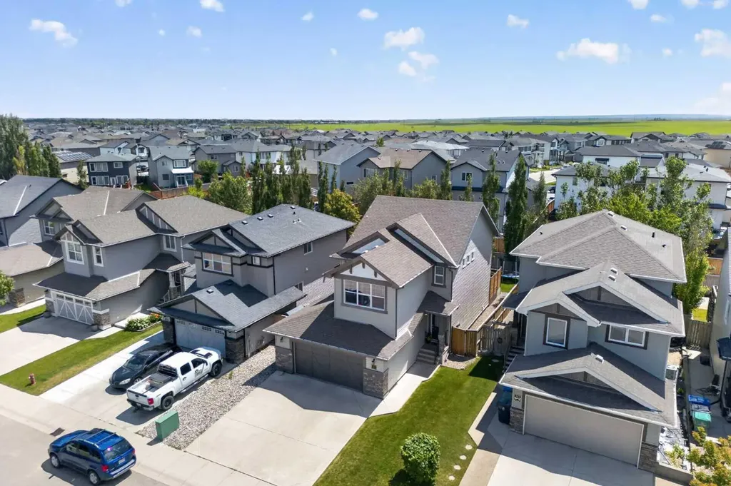 318 Twinriver Road W Lethbridge AB T1J 5B9