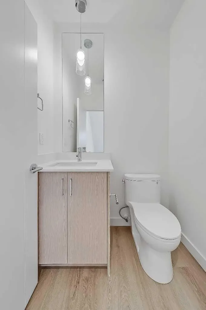 3550 45 Street SW Calgary AB T3E 3V2