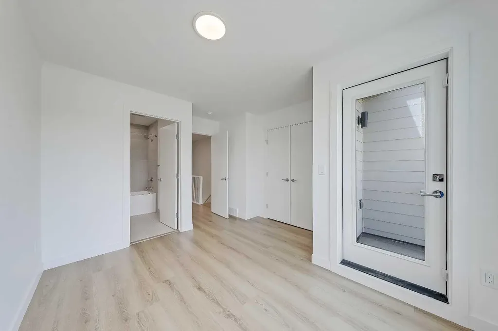 3550 45 Street SW Calgary AB T3E 3V2