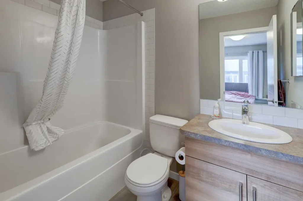 501 River Heights Drive Cochrane AB T4C 2L3