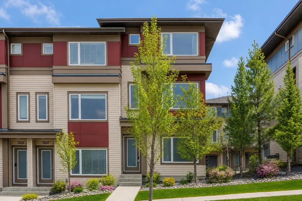 501 River Heights Drive Cochrane AB T4C 2L3