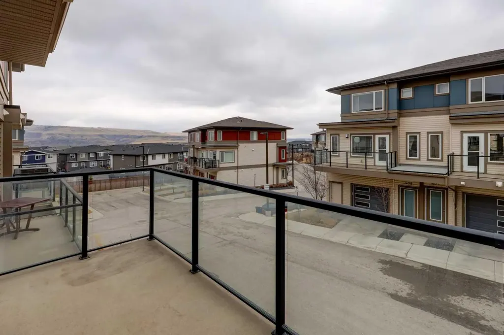501 River Heights Drive Cochrane AB T4C 2L3