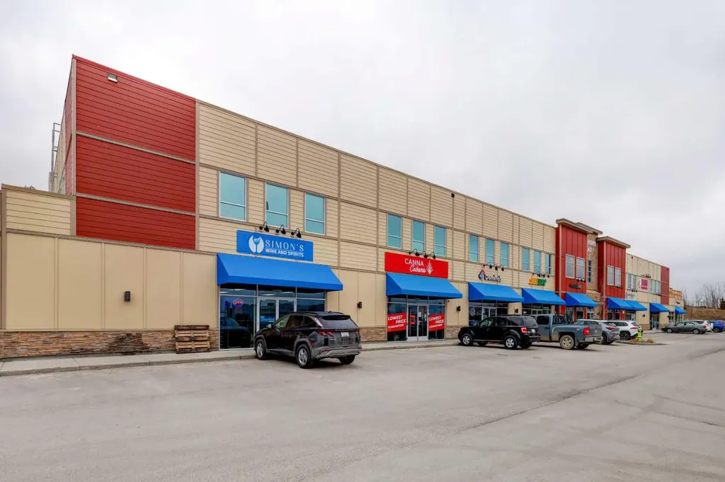 501 River Heights Drive Cochrane AB T4C 2L3