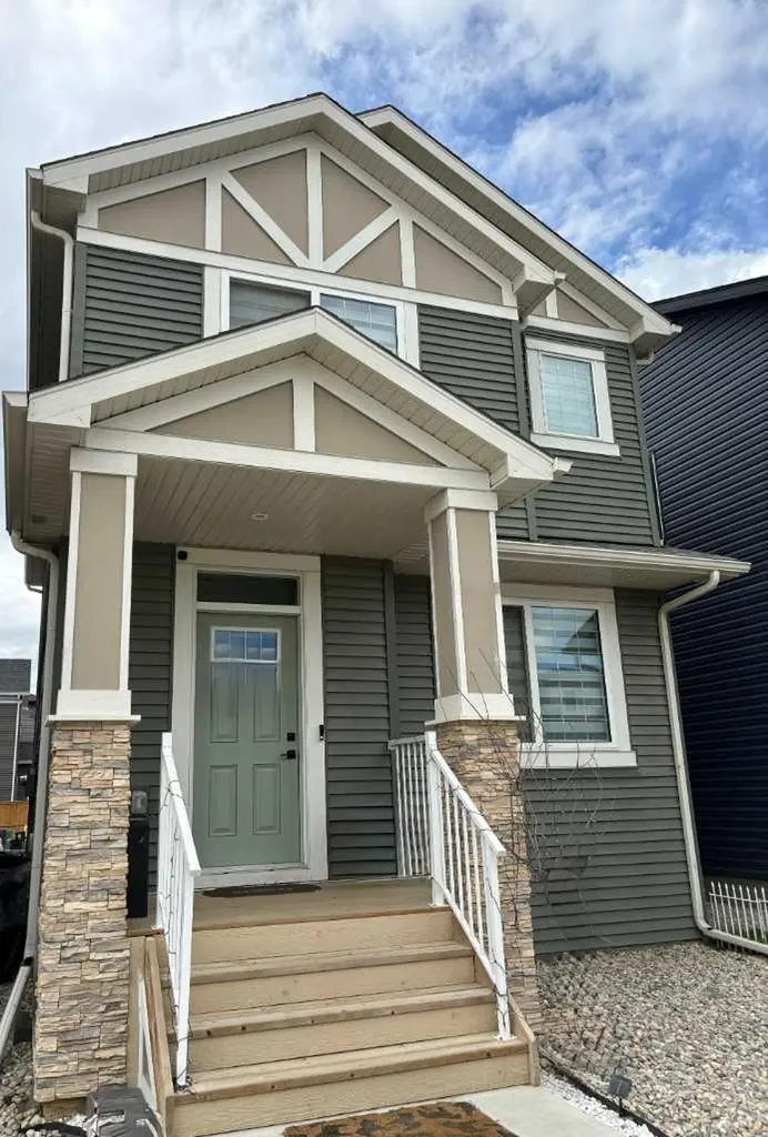 41 Legacy Point Terrace SE Calgary AB T2X 6R9