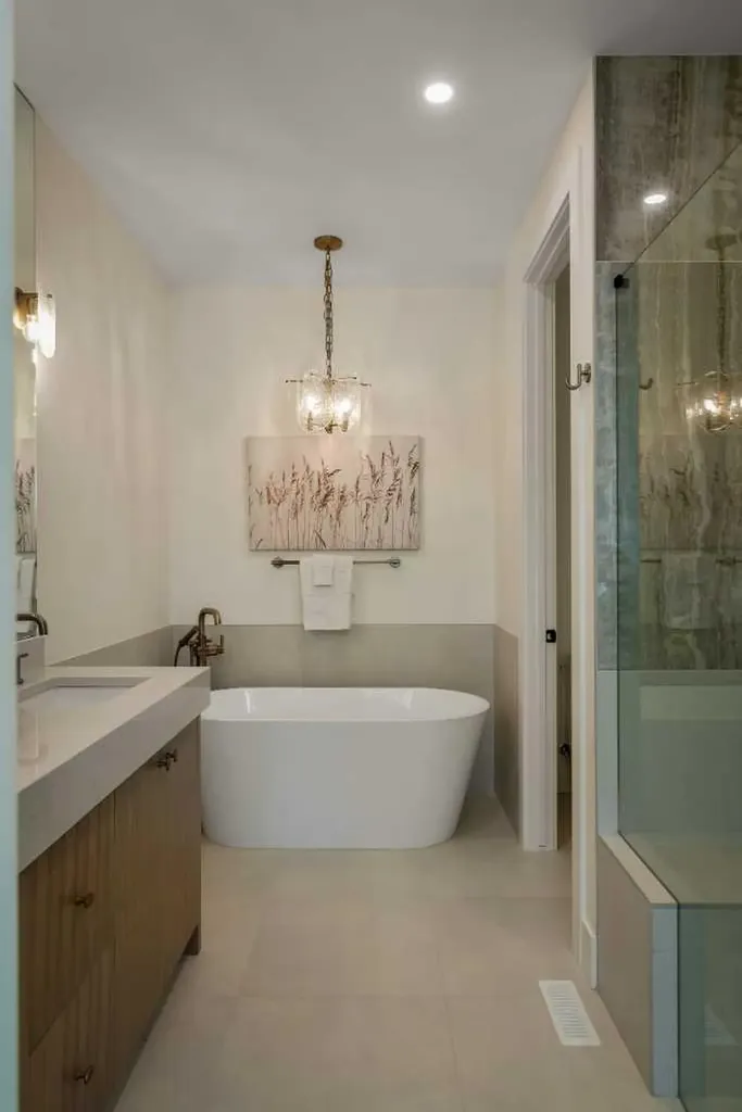 3917 23 Avenue SW Calgary AB T3E 0J9