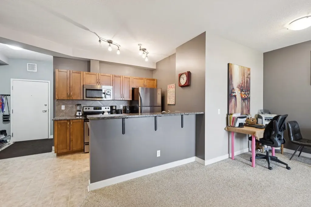 132 1 Avenue NW Airdrie AB T4B 3H4