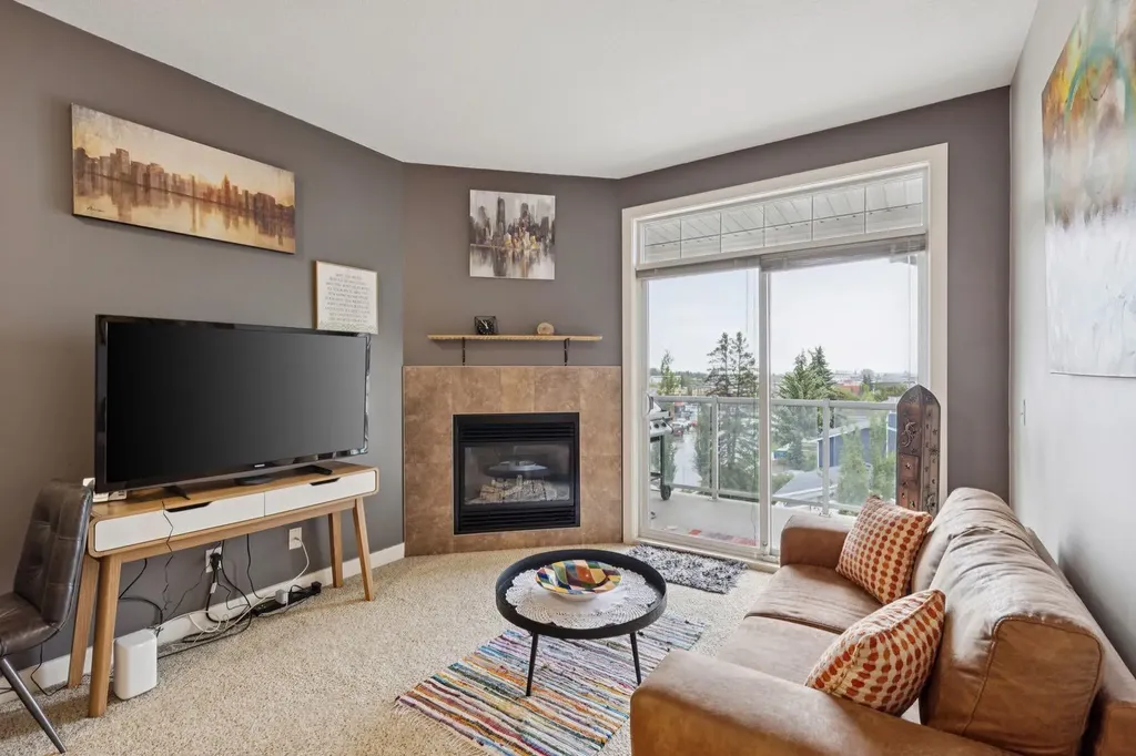 132 1 Avenue NW Airdrie AB T4B 3H4