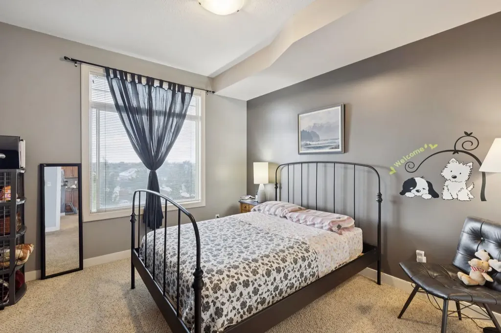 132 1 Avenue NW Airdrie AB T4B 3H4