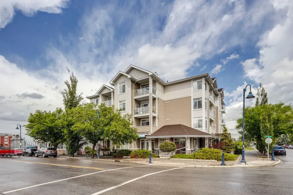 132 1 Avenue NW Airdrie AB T4B 3H4