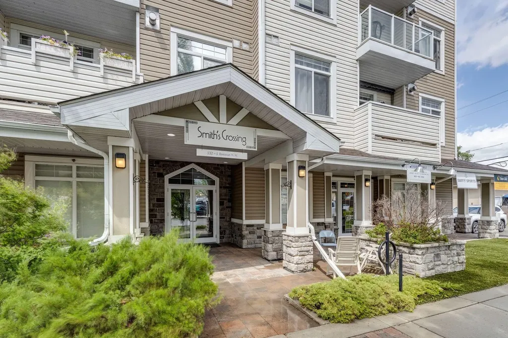 132 1 Avenue NW Airdrie AB T4B 3H4