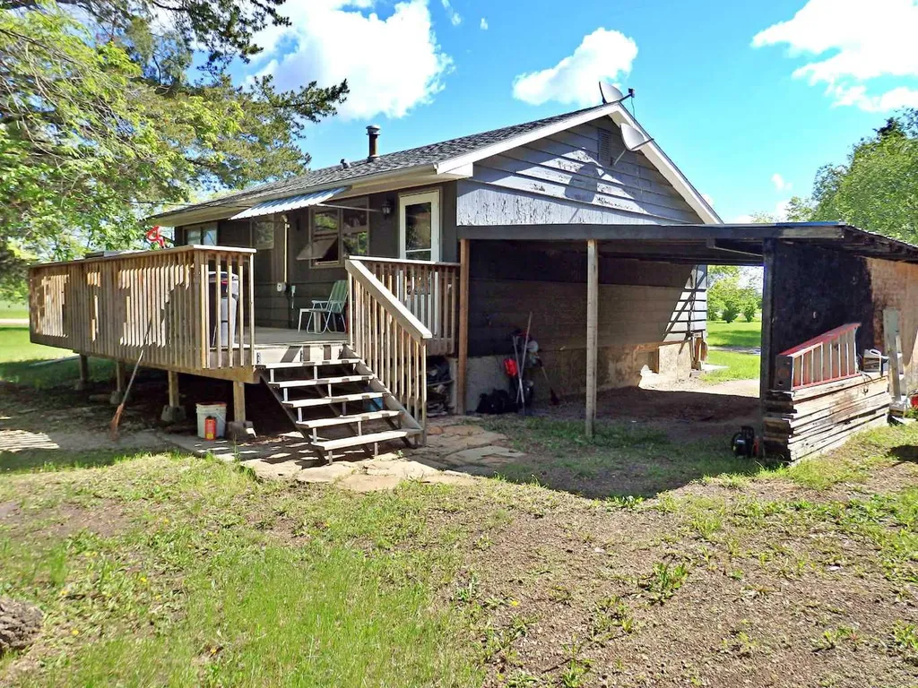 64045 511 Township Vermilion AB T9X 2B1